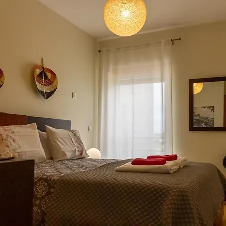 Nuno Moco Apartment Peniche